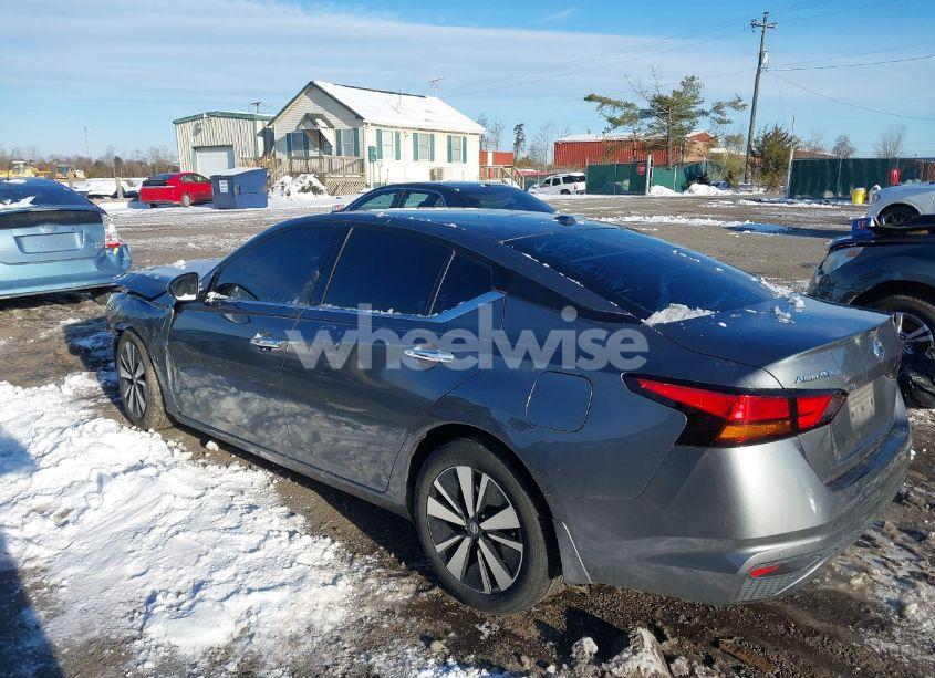 Photo 3 of 2019 Nissan Altima 2.5 SV (VIN 1N4BL4DV5KC183237)