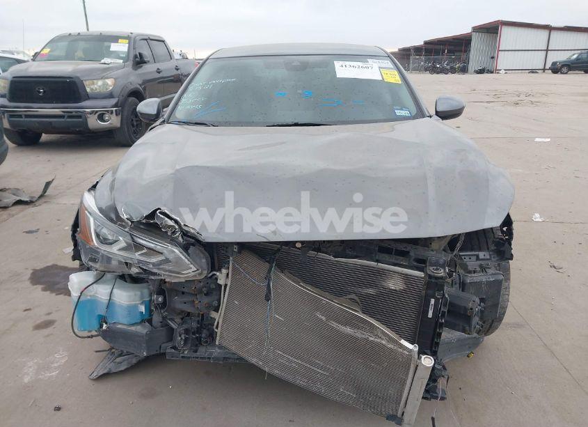 Photo 12 of 2021 Nissan Altima SV FWD (VIN 1N4BL4DV5MN353006)