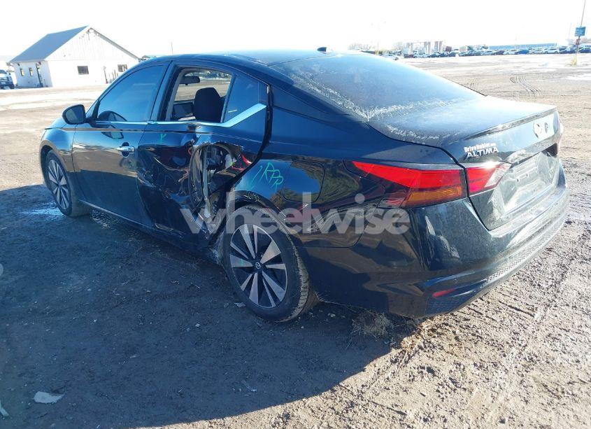 Photo 3 of 2021 Nissan Altima SV FWD (VIN 1N4BL4DV5MN371005)