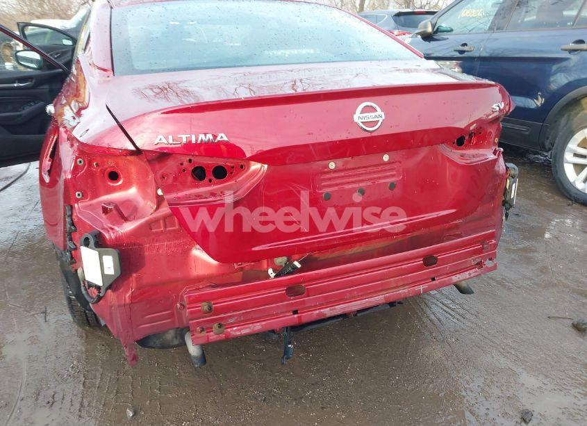 Photo 6 of 2021 Nissan Altima SV FWD (VIN 1N4BL4DV5MN377502)