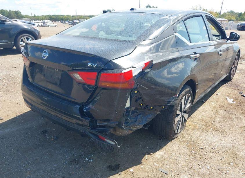 Photo 6 of 2021 Nissan Altima SV FWD (VIN 1N4BL4DV5MN386958)