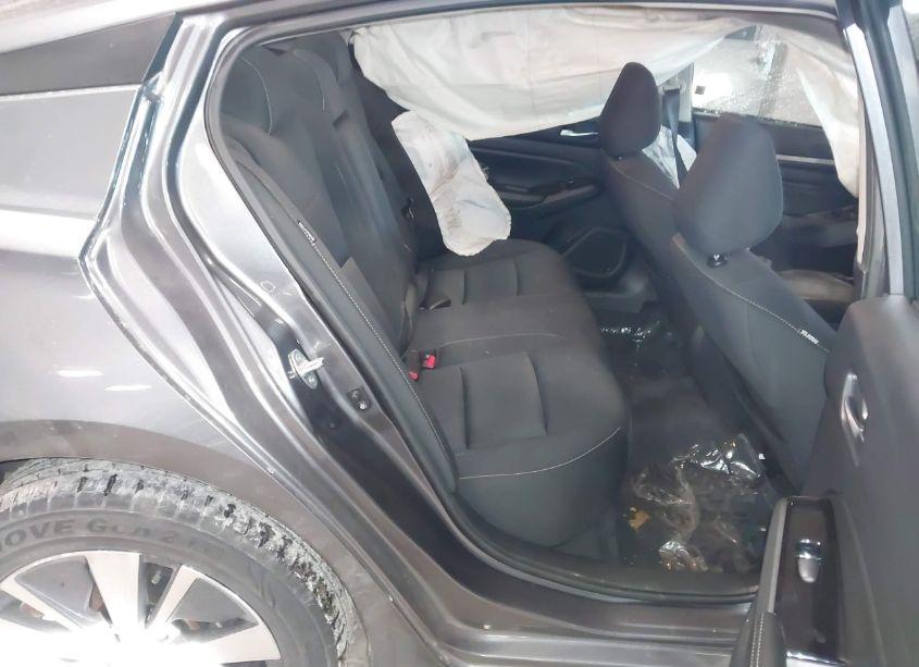 Photo 8 of 2021 Nissan Altima SV FWD (VIN 1N4BL4DV5MN404343)