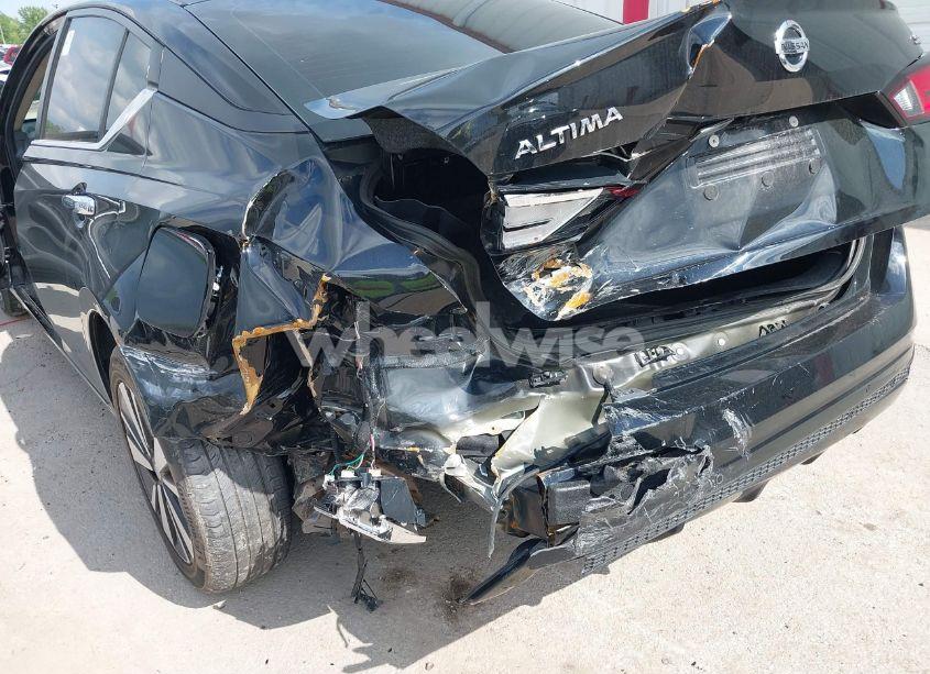 Photo 6 of 2022 Nissan Altima SV FWD (VIN 1N4BL4DV5NN326437)