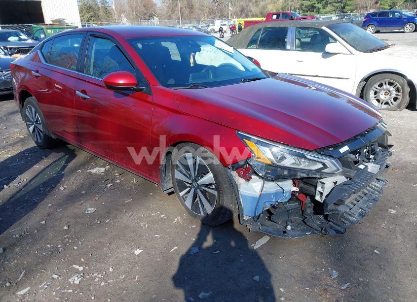 2022 Nissan Altima SV FWD (VIN 1N4BL4DV5NN336398) main photo