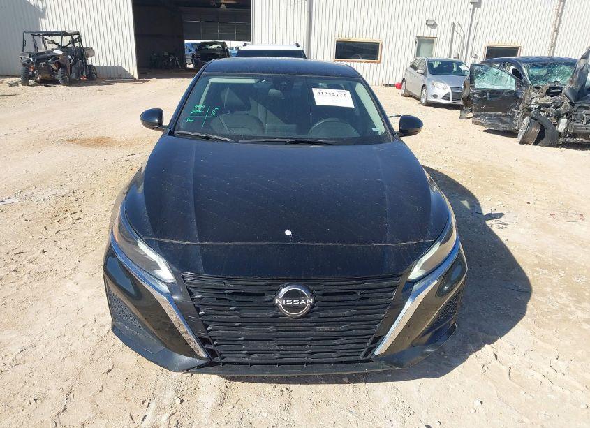 Photo 12 of 2023 Nissan Altima SV FWD (VIN 1N4BL4DV5PN356041)