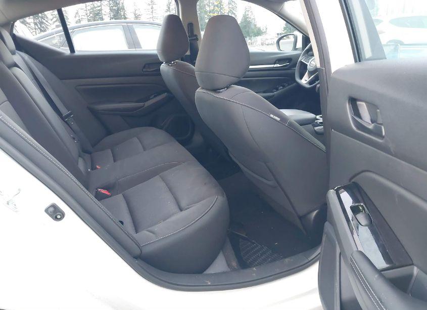 Photo 8 of 2023 Nissan Altima SV FWD (VIN 1N4BL4DV5PN367668)