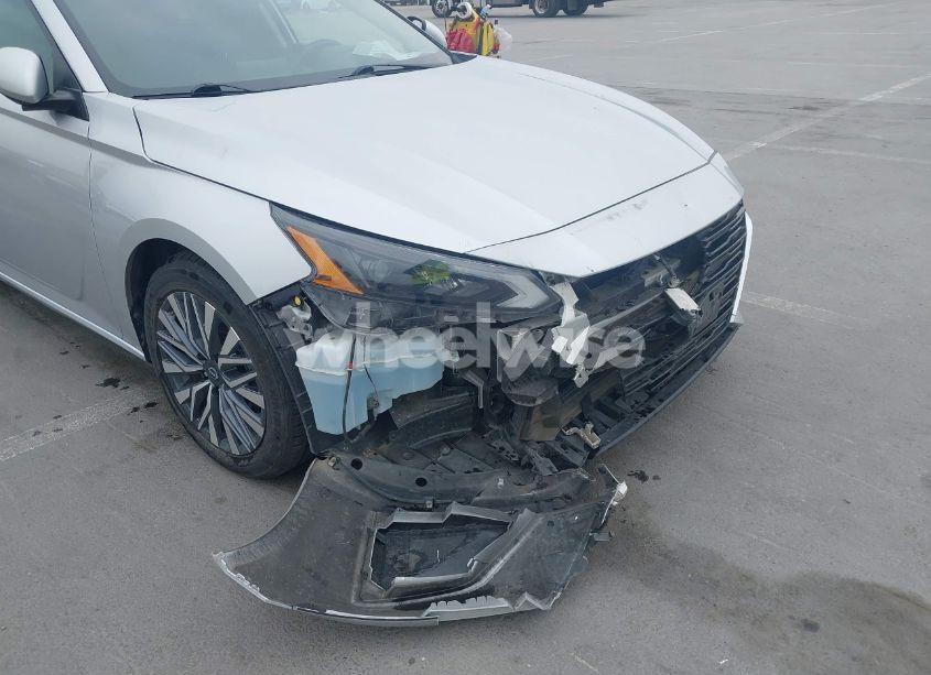 Photo 17 of 2023 Nissan Altima SV FWD (VIN 1N4BL4DV5PN372417)