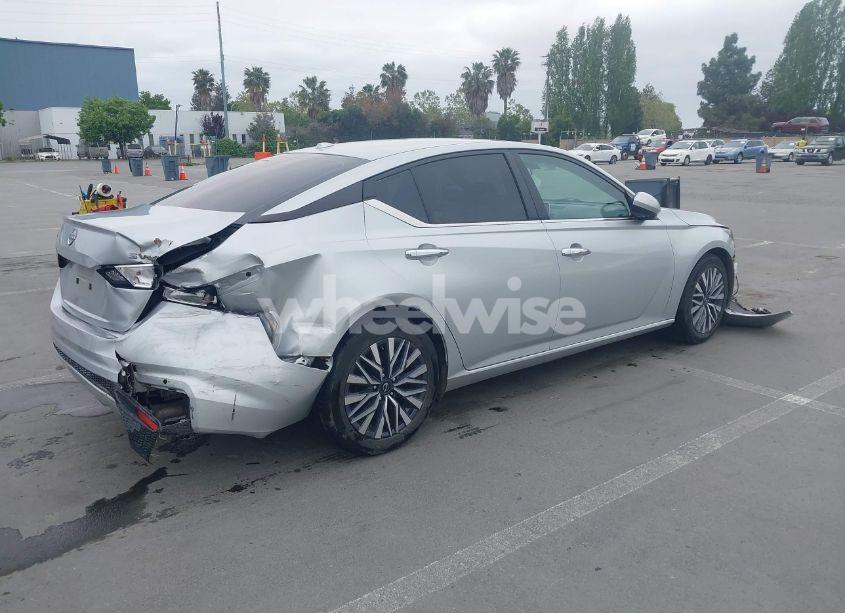 Photo 4 of 2023 Nissan Altima SV FWD (VIN 1N4BL4DV5PN372417)