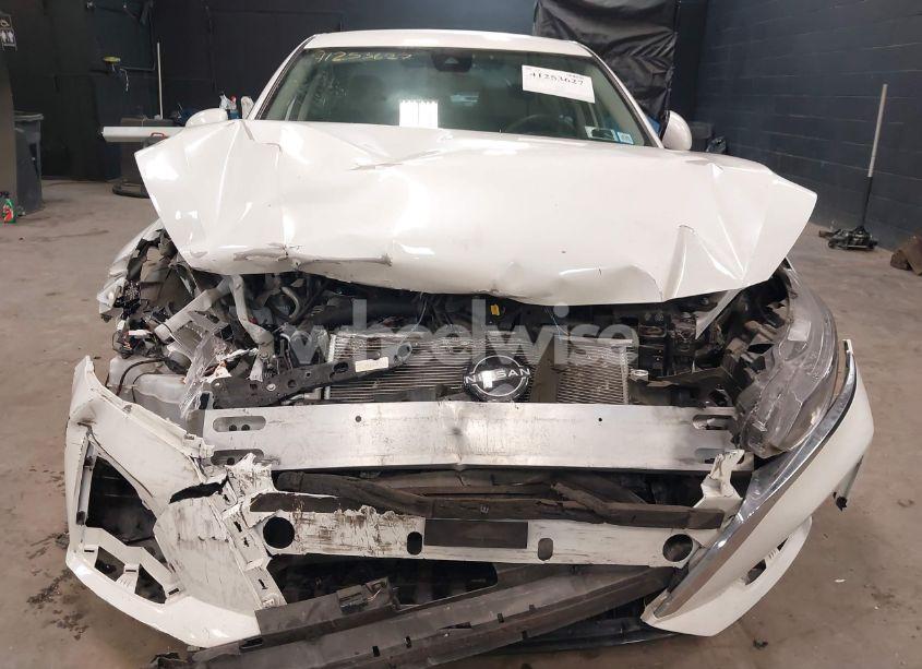 Photo 6 of 2023 Nissan Altima SV FWD (VIN 1N4BL4DV5PN426380)