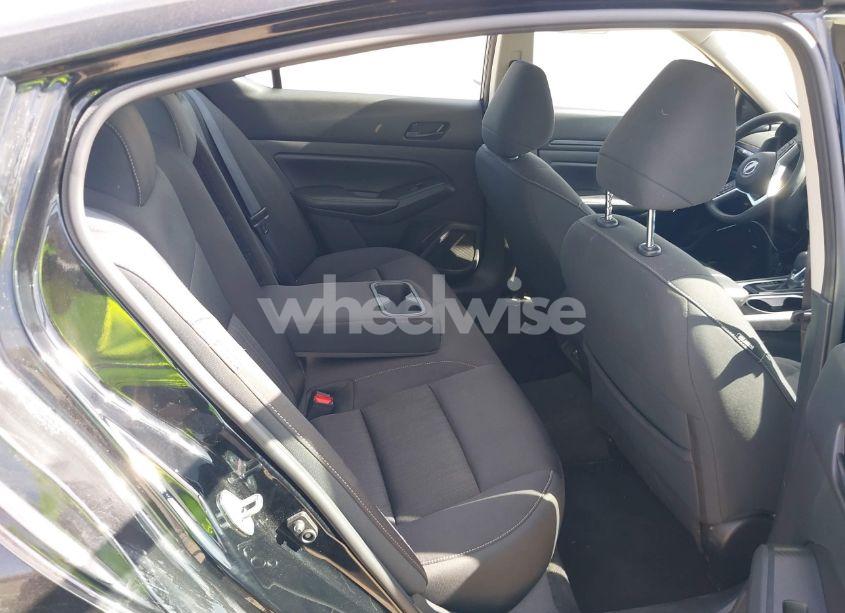 Photo 8 of 2024 Nissan Altima SV FWD (VIN 1N4BL4DV5RN307960)