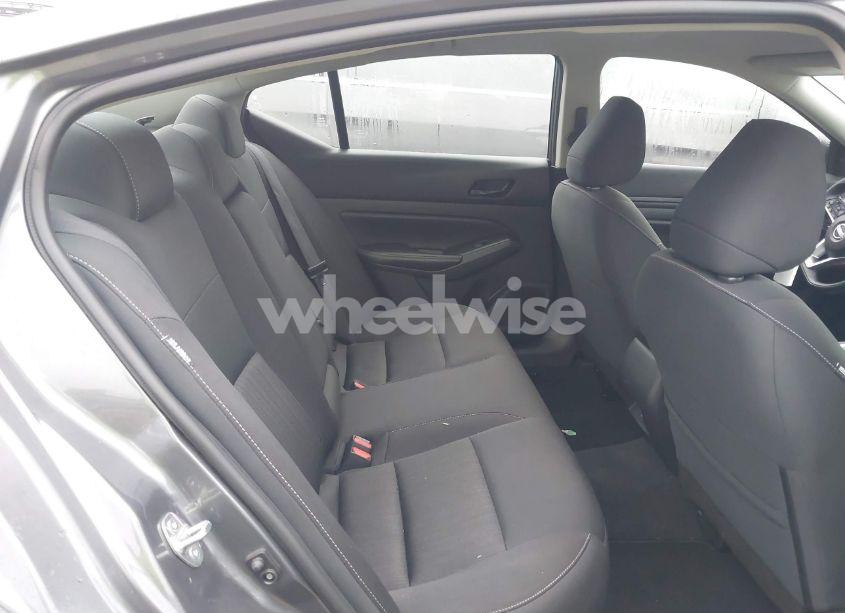 Photo 8 of 2024 Nissan Altima SV FWD (VIN 1N4BL4DV5RN320532)