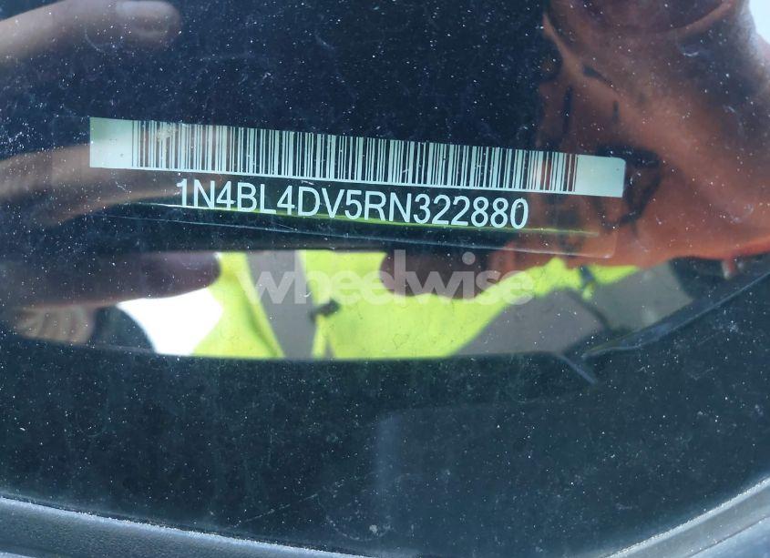 Photo 9 of 2024 Nissan Altima SV FWD (VIN 1N4BL4DV5RN322880)