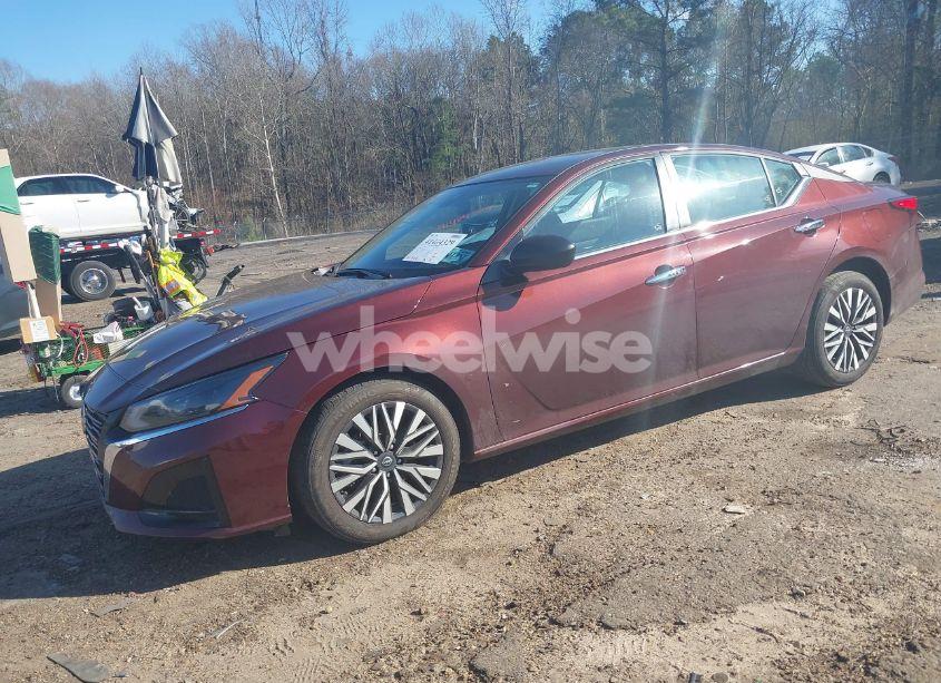 2024 Nissan Altima SV FWD (VIN 1N4BL4DV5RN338125) main photo