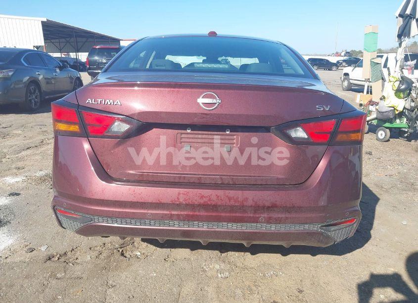 Photo 13 of 2024 Nissan Altima SV FWD (VIN 1N4BL4DV5RN338125)