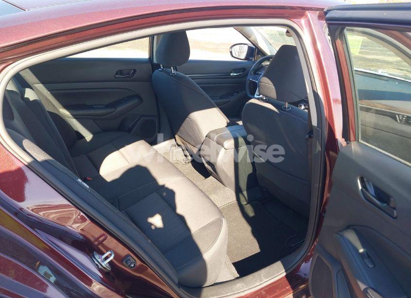 Photo 8 of 2024 Nissan Altima SV FWD (VIN 1N4BL4DV5RN371240)