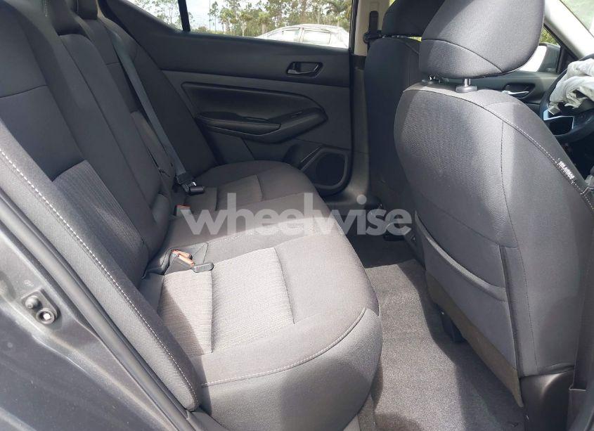 Photo 8 of 2024 Nissan Altima SV FWD (VIN 1N4BL4DV5RN400297)