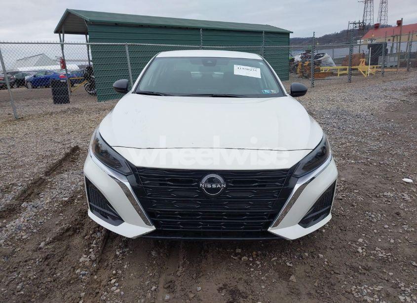 Photo 13 of 2024 Nissan Altima SV FWD (VIN 1N4BL4DV5RN403359)