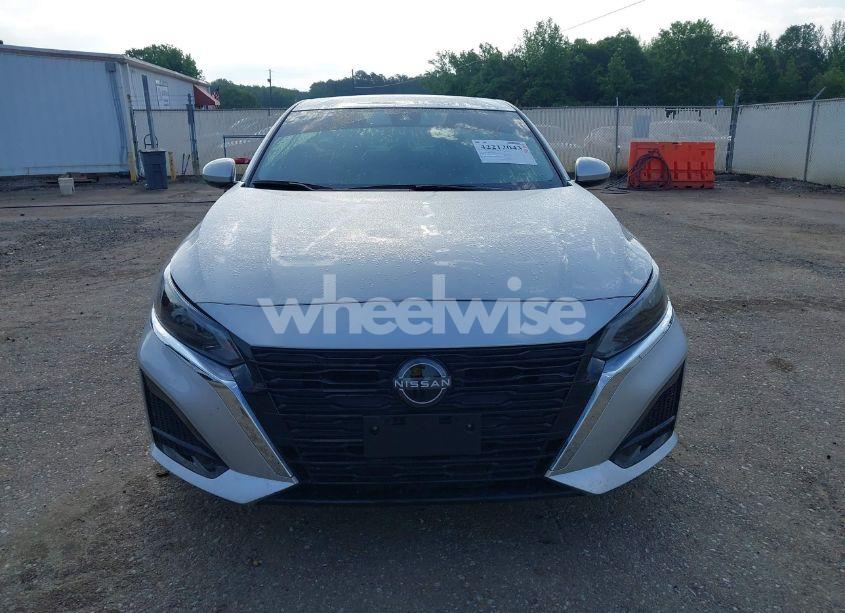 Photo 13 of 2024 Nissan Altima SV FWD (VIN 1N4BL4DV5RN410084)