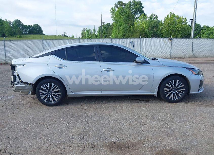 Photo 14 of 2024 Nissan Altima SV FWD (VIN 1N4BL4DV5RN410084)