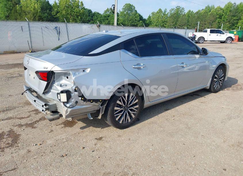 Photo 4 of 2024 Nissan Altima SV FWD (VIN 1N4BL4DV5RN410084)