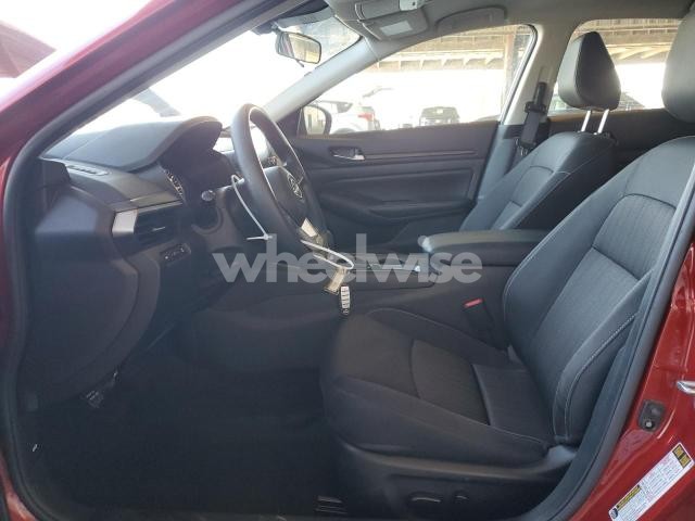 Photo 4 of 2025 NISSAN ALTIMA SV (VIN 1N4BL4DV5SN300495)