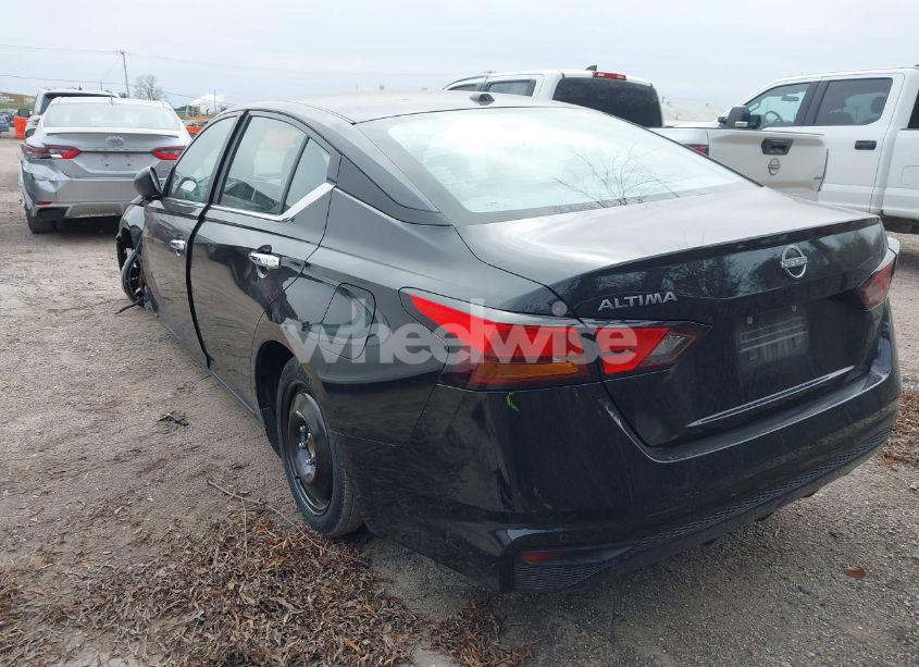 Photo 3 of 2025 Nissan Altima SV FWD (VIN 1N4BL4DV5SN316406)