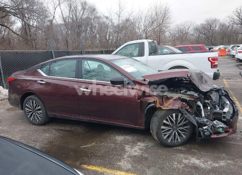 Photo 13 of 2025 Nissan Altima SV FWD (VIN 1N4BL4DV5SN325428)