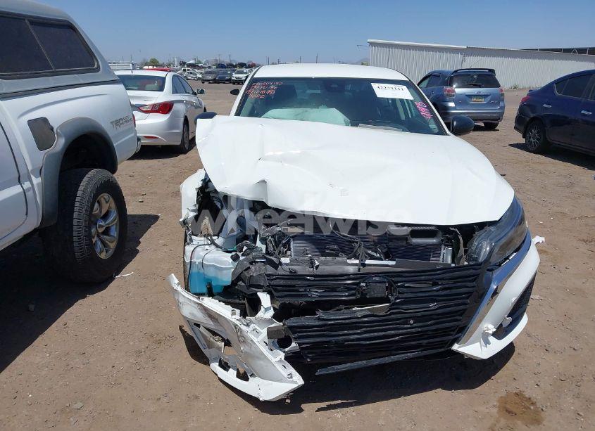 Photo 6 of 2025 Nissan Altima SV FWD (VIN 1N4BL4DV5SN369882)