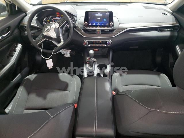 Photo 5 of 2025 NISSAN ALTIMA SV (VIN 1N4BL4DV5SN379828)