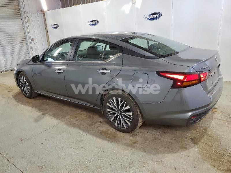 Photo 6 of 2025 NISSAN ALTIMA SV (VIN 1N4BL4DV5SN388366)