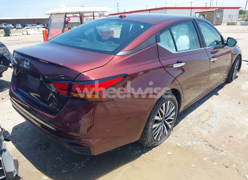 Photo 4 of 2025 Nissan Altima SV FWD (VIN 1N4BL4DV5SN390439)