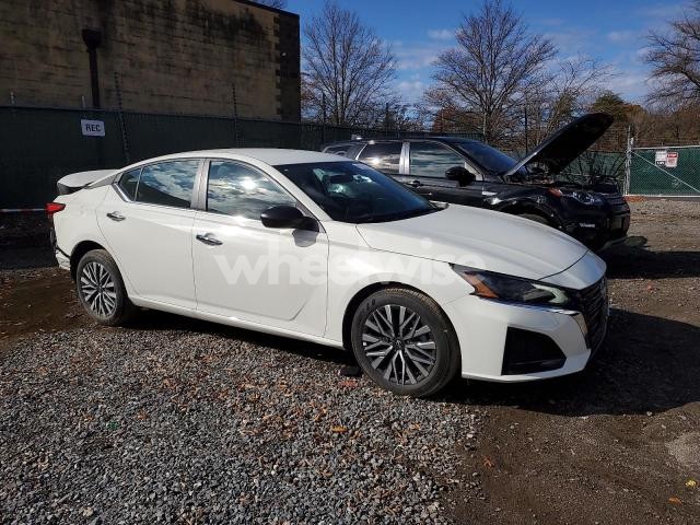 Photo 10 of 2025 NISSAN ALTIMA SV (VIN 1N4BL4DV5SN395186)