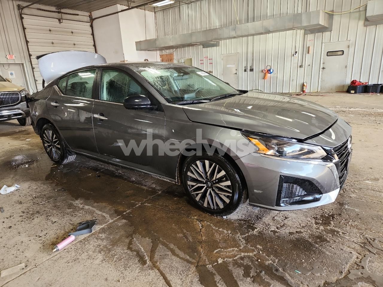 Photo 4 of 2025 NISSAN ALTIMA SV (VIN 1N4BL4DV5SN404615)