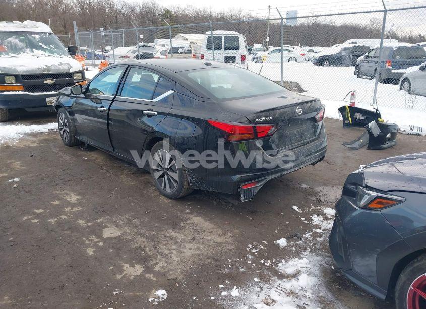 Photo 3 of 2019 Nissan Altima 2.5 SV (VIN 1N4BL4DV6KC107140)