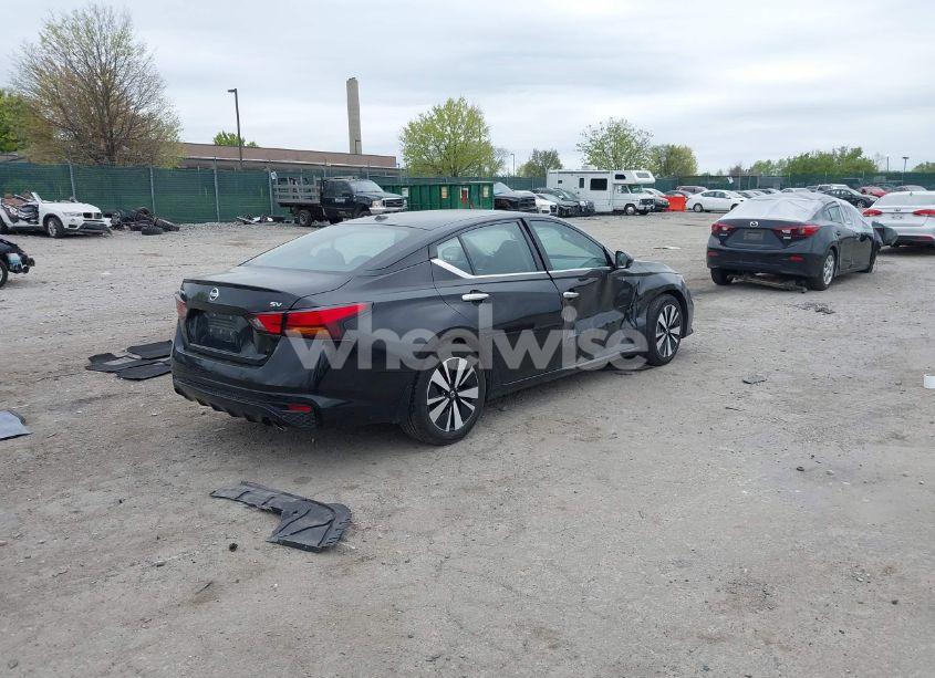 Photo 4 of 2019 Nissan Altima 2.5 SV (VIN 1N4BL4DV6KC143538)