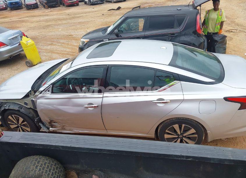 Photo 14 of 2019 Nissan Altima 2.5 SV (VIN 1N4BL4DV6KC146908)