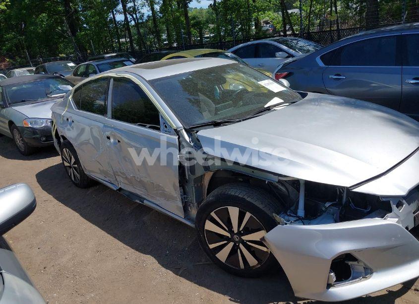 Photo 6 of 2019 Nissan Altima 2.5 SV (VIN 1N4BL4DV6KC166236)