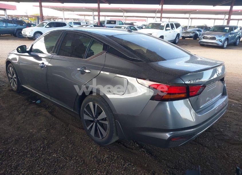 Photo 3 of 2019 Nissan Altima 2.5 SV (VIN 1N4BL4DV6KC183408)