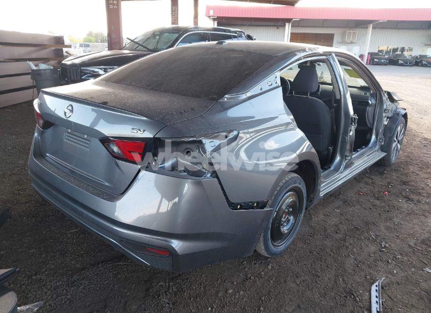 Photo 4 of 2019 Nissan Altima 2.5 SV (VIN 1N4BL4DV6KC183408)