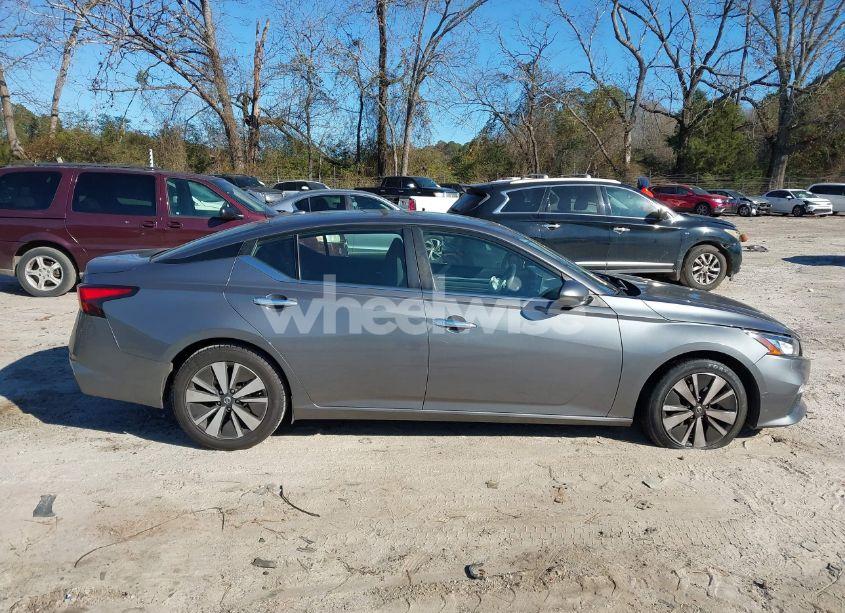 Photo 13 of 2021 Nissan Altima SV FWD (VIN 1N4BL4DV6MN324341)