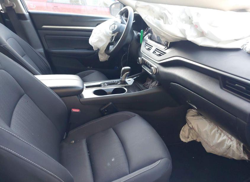 Photo 5 of 2021 Nissan Altima SV FWD (VIN 1N4BL4DV6MN378741)