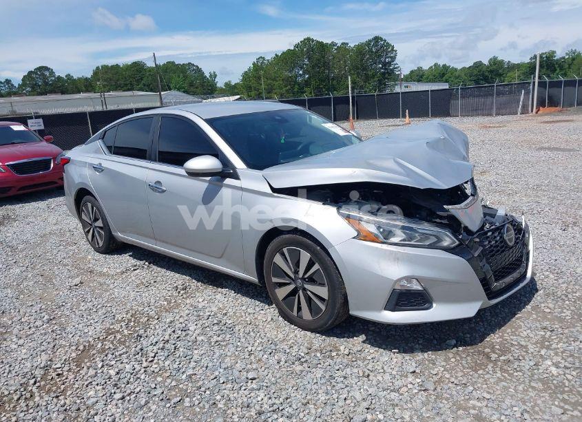2021 Nissan Altima SV FWD (VIN 1N4BL4DV6MN391909) main photo