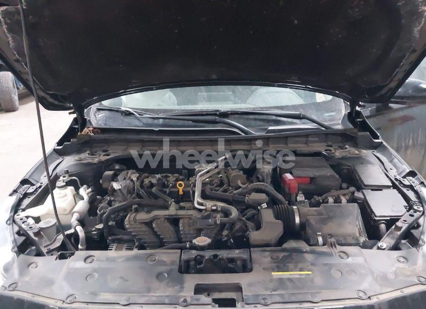 Photo 10 of 2021 Nissan Altima SV FWD (VIN 1N4BL4DV6MN394664)