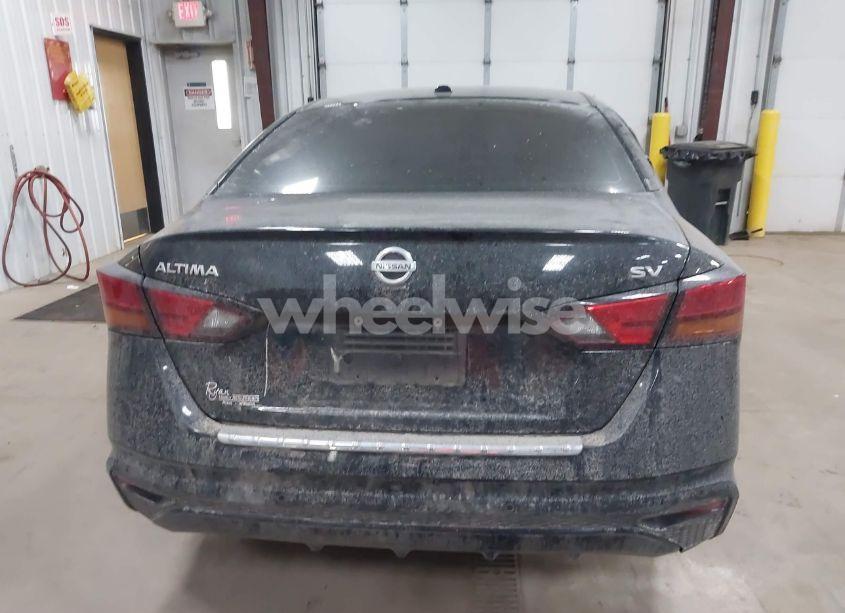 Photo 16 of 2021 Nissan Altima SV FWD (VIN 1N4BL4DV6MN394664)