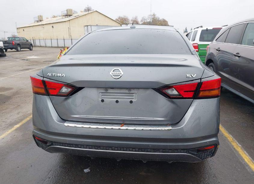 Photo 16 of 2021 Nissan Altima SV FWD (VIN 1N4BL4DV6MN401662)