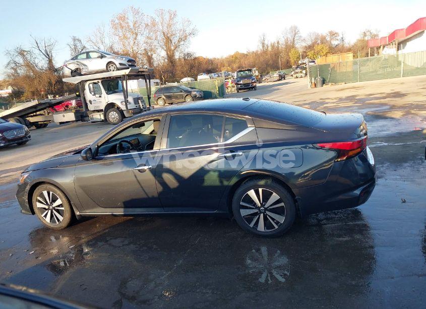 Photo 14 of 2021 Nissan Altima SV FWD (VIN 1N4BL4DV6MN405002)