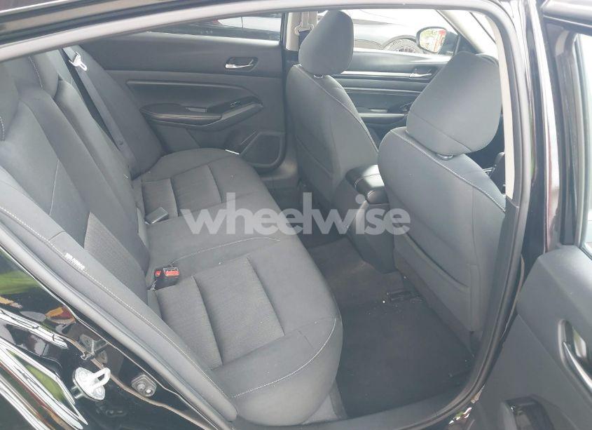 Photo 8 of 2021 Nissan Altima SV FWD (VIN 1N4BL4DV6MN418722)