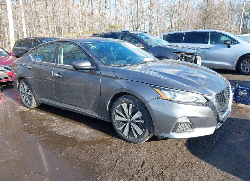 2022 Nissan Altima SV FWD (VIN 1N4BL4DV6NN337673) main photo