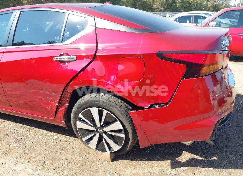 Photo 6 of 2022 Nissan Altima SV FWD (VIN 1N4BL4DV6NN345269)