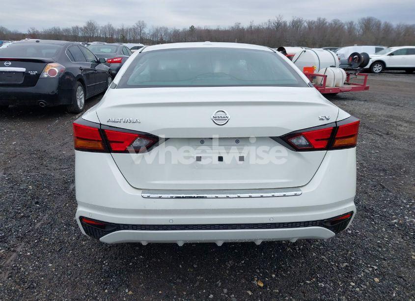 Photo 16 of 2022 Nissan Altima SV FWD (VIN 1N4BL4DV6NN351542)